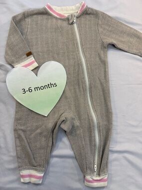 Juddlies - Cozy Gray and Pink One Piece Romper/Sleeper with Full-Length Zipper